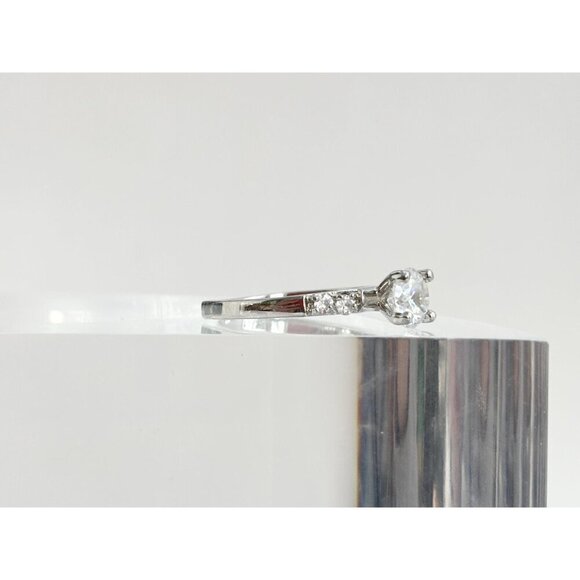 Silver Toned Round Cut Cubic Zirconia Gemstone Vintage Ring - sz 10.75 - Picture 3 of 10